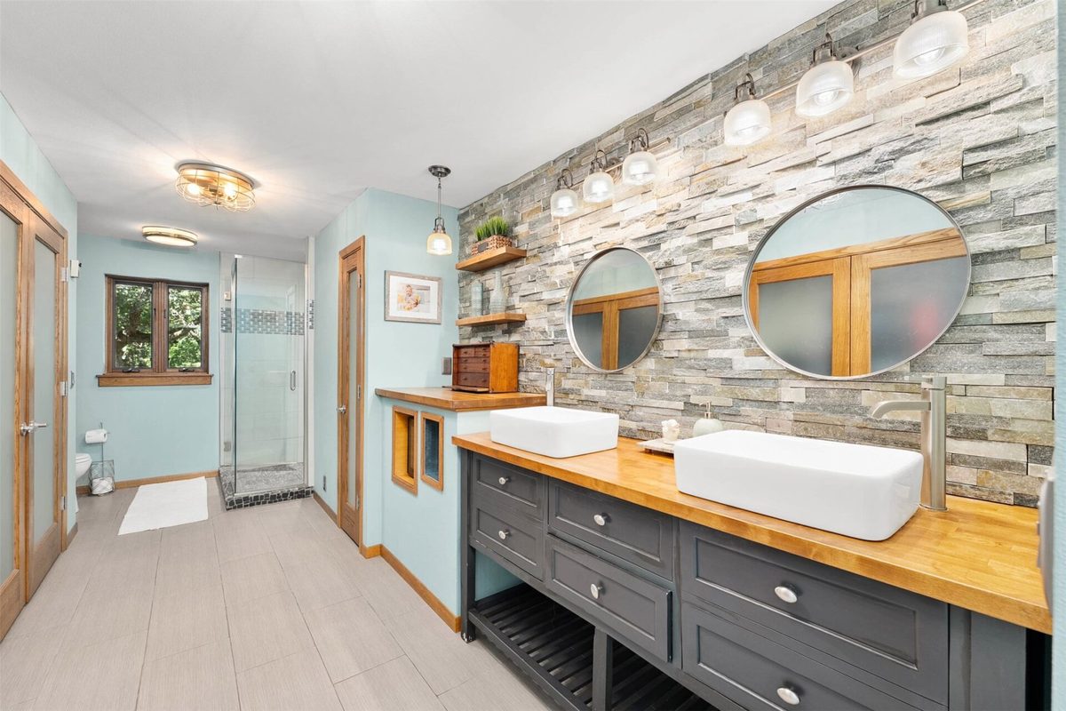 7865 Blue Valley Drive, Eau Claire WI 54703 - Residential house for sale - MLS #1604922 - image30