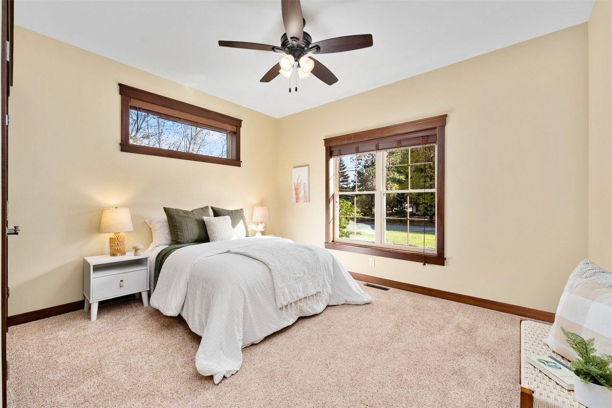 1904 Deblene Lane, Eau Claire WI 54703 - Residential house for sale - MLS #1606176 - image9