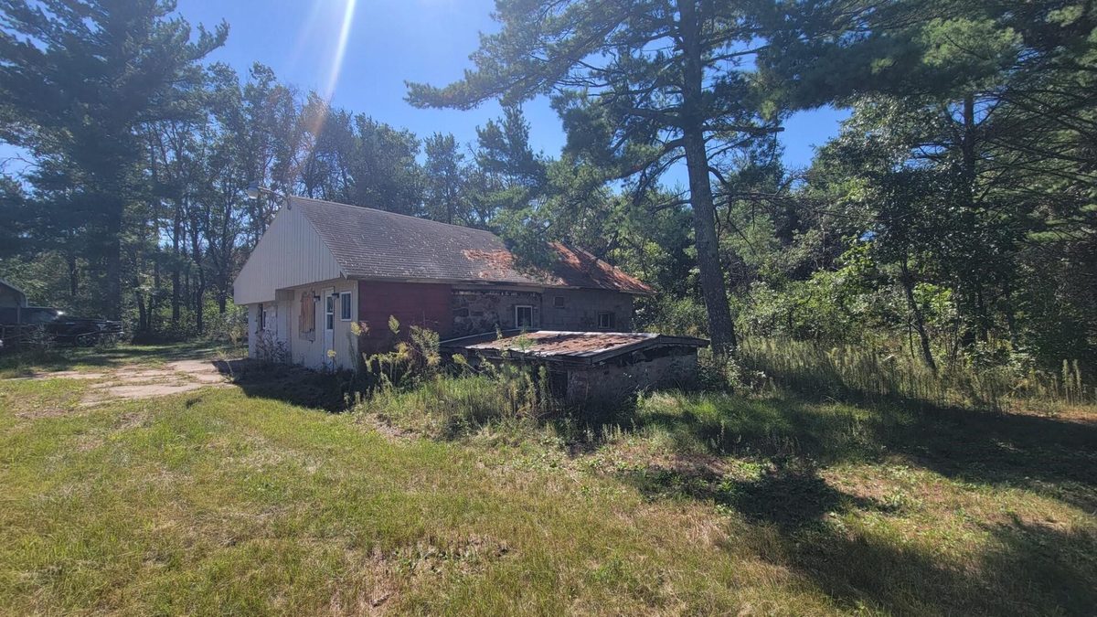 W10236 and W10232 Vaudreuil Road, Black River Falls WI 54615 - Residential house for sale - MLS #1605110 - image12