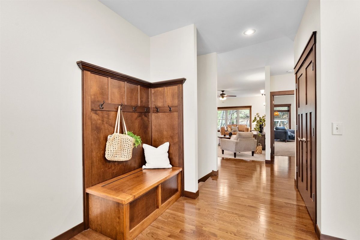 1904 Deblene Lane, Eau Claire WI 54703 - Residential house for sale - MLS #1606176 - image8