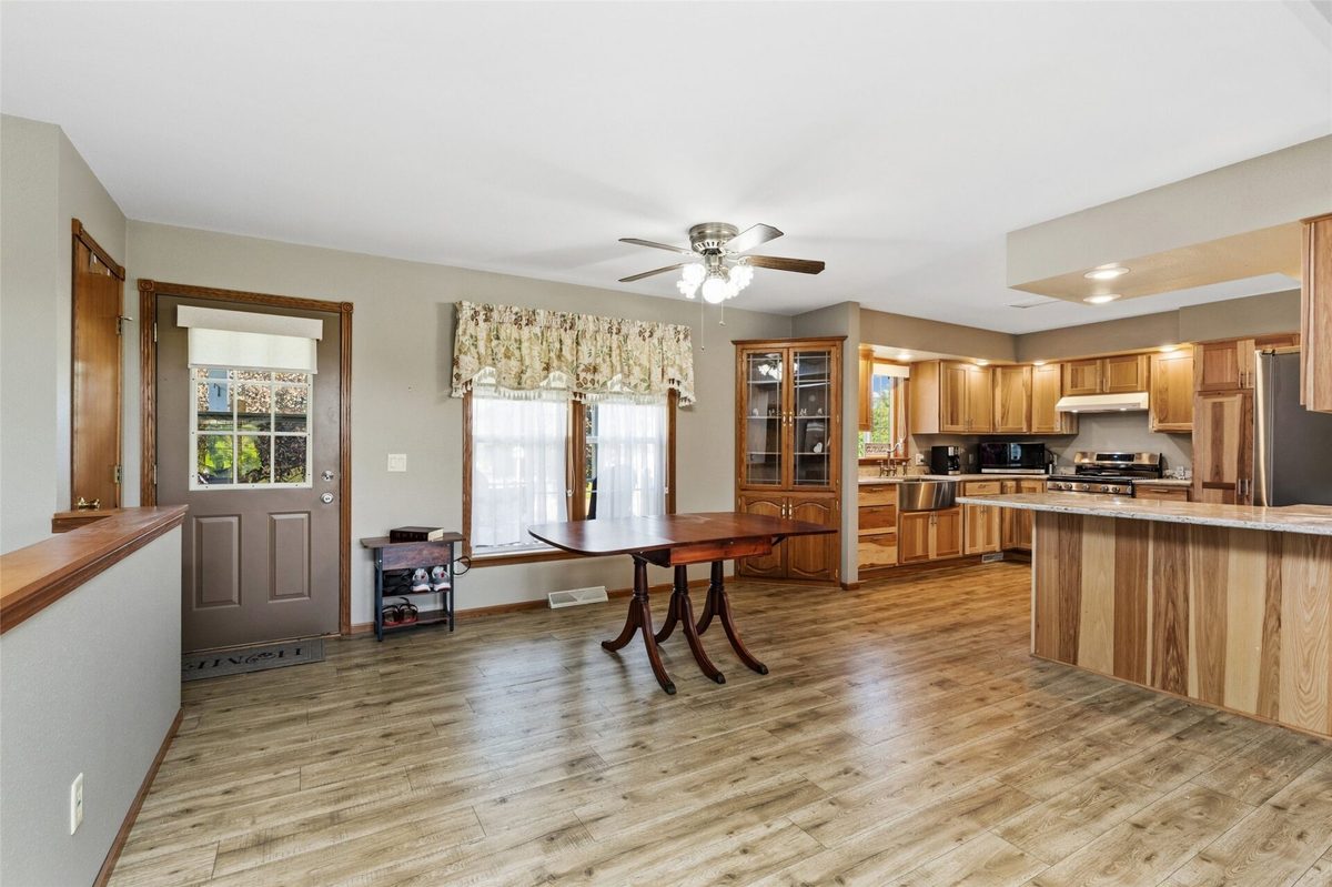 103 Whitespire Drive, Hixton WI 54635 - Residential house for sale - MLS #1604869 - image3
