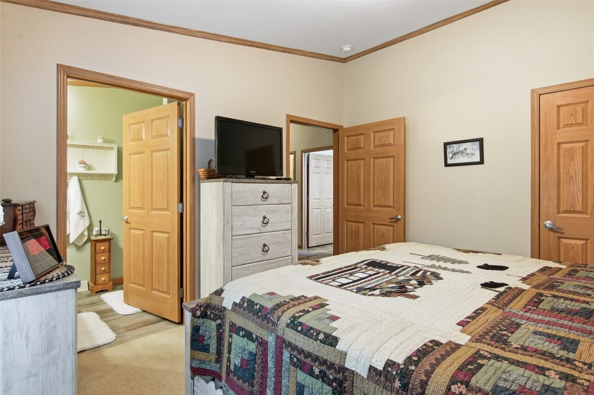 9025 County Road H, Fairchild WI 54741 - Residential house for sale - MLS #1604944 - image13