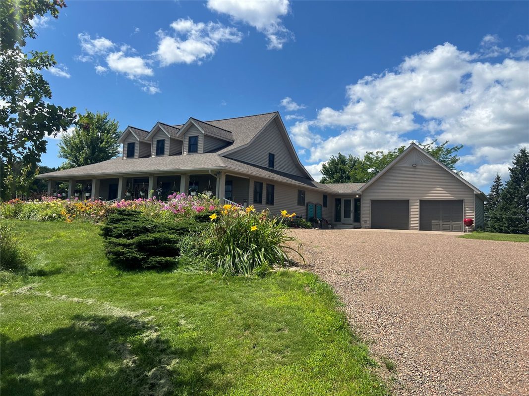 23685 County Road H, Shell Lake WI 54871 - Residential house for sale - MLS #1599668 - image2