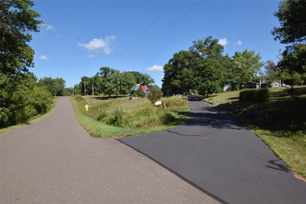 28296 French Road Danbury WI 54830 - image60
