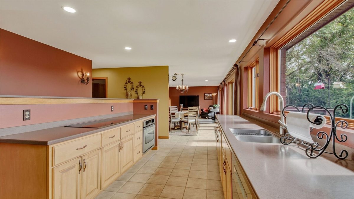 E445 Woodridge Drive, Eau Claire WI 54701 - Residential house for sale - MLS #1605347 - image4