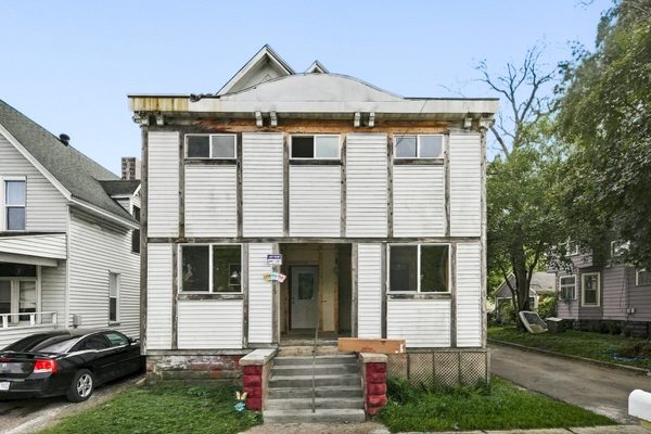 317 Earl Street Eau Claire WI 54703