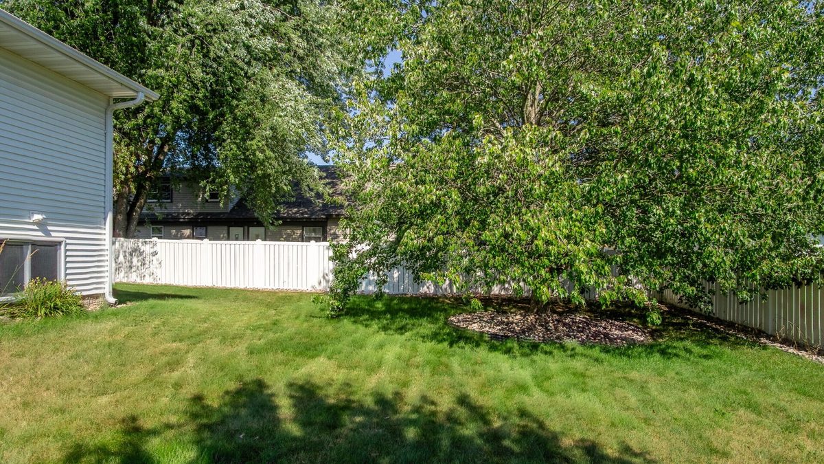 1811 Mitscher Avenue, Eau Claire WI 54701 - Residential house for sale - MLS #1603238 - image42