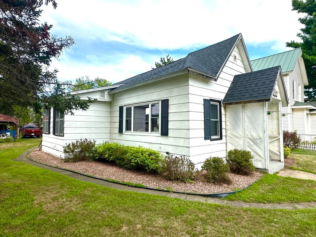 1021 La Salle Avenue, Barron WI 54812 - Residential house for sale - MLS #1604666 - image8