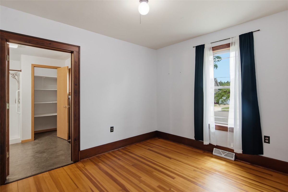 14006 Pine Street, Osseo WI 54758 - Residential house for sale - MLS #1603146 - image17