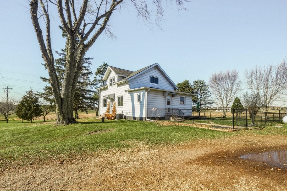 7602 County Hwy X, Chippewa Falls WI 54729 - Residential house for sale - MLS #1606338 - image2