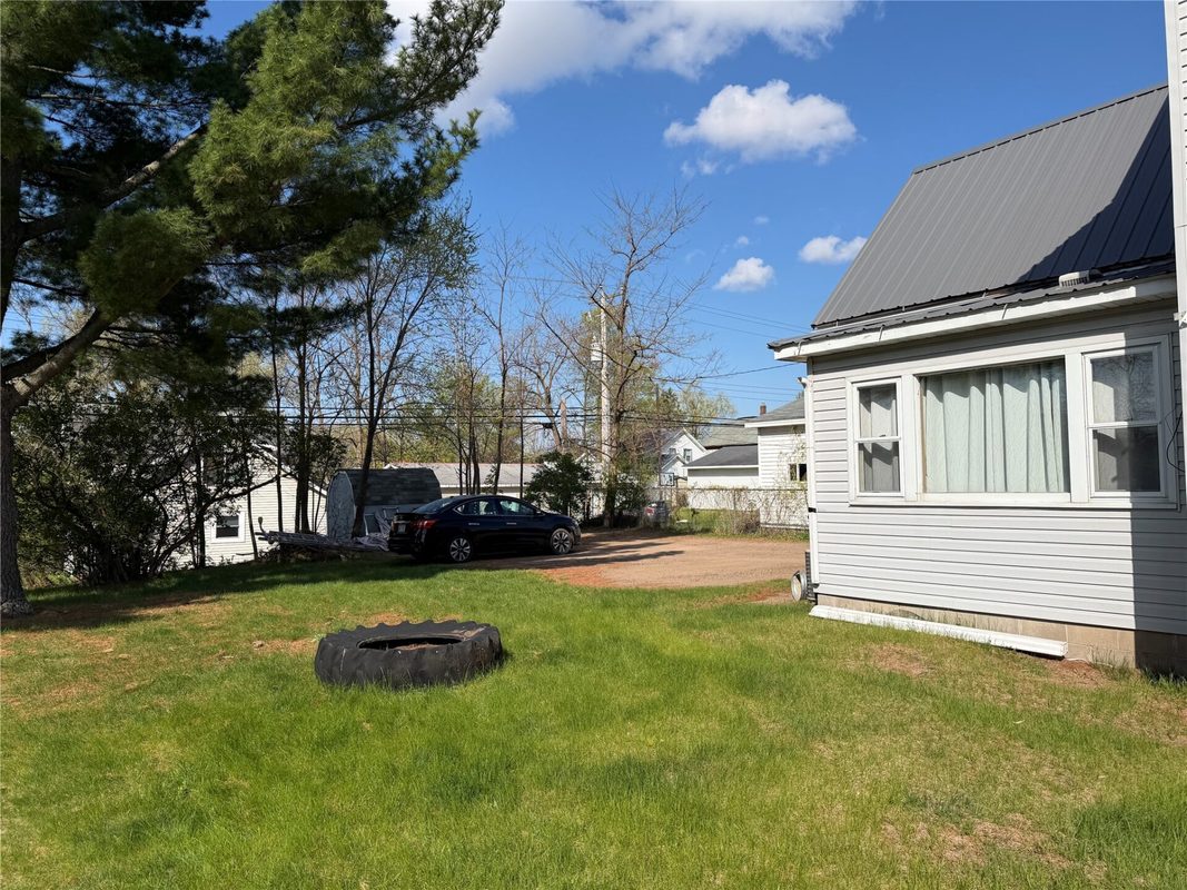 104 Grove Street, Chippewa Falls WI 54729 - ResidentialIncome house for sale - MLS #1601031 - image4
