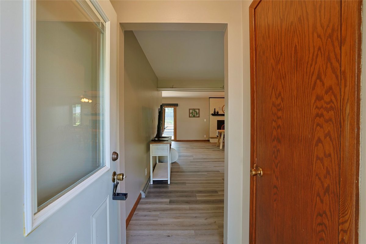 3045 Wedgewood Avenue, Eau Claire WI 54703 - Residential house for sale - MLS #1604462 - image5