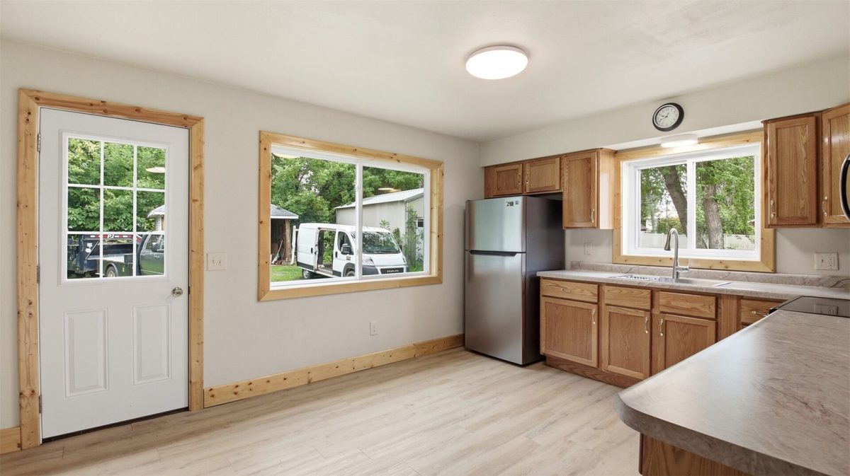 329 Washington Street, Stanley WI 54768 - Residential house for sale - MLS #1604501 - image11