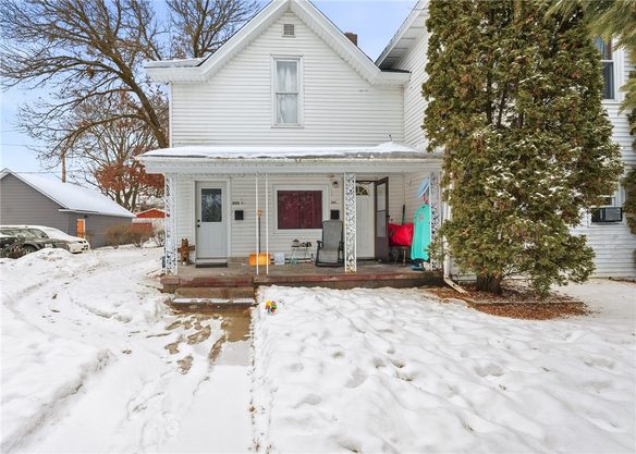 505 W Willow 1-2, Chippewa Falls WI — $239,900