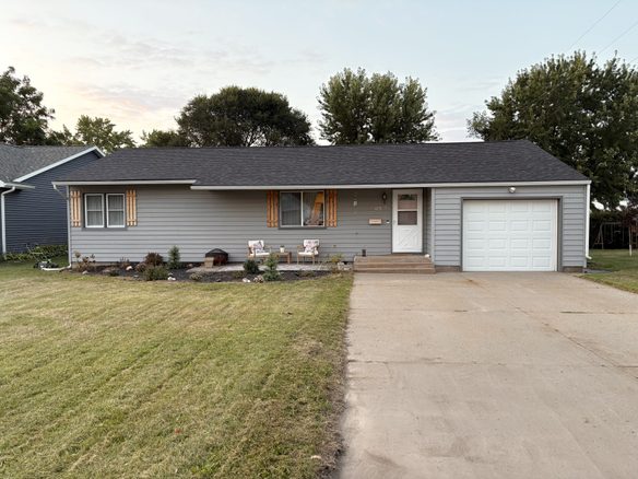 115 Hickory Street, Strum WI 54770 - Residential house for sale - MLS #1604719 - image1
