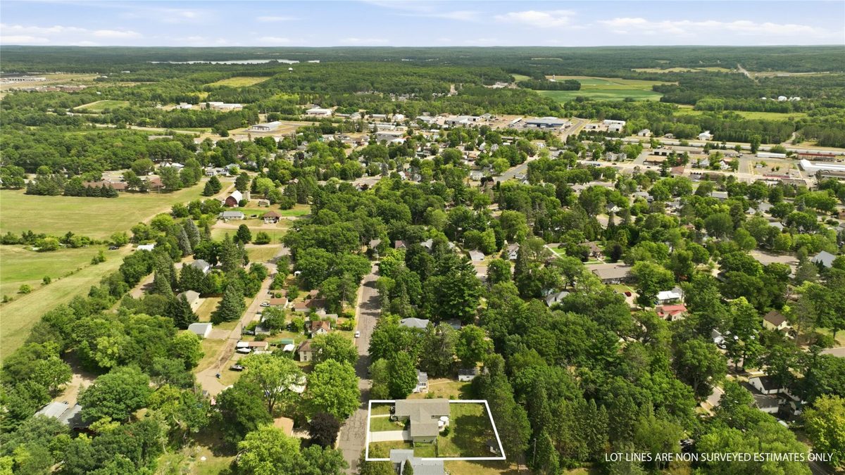 737 LaFollette Street, Spooner WI 54801 - Residential house for sale - MLS #1604491 - image3