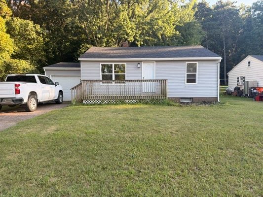 903 Daniels Avenue Altoona WI 54720