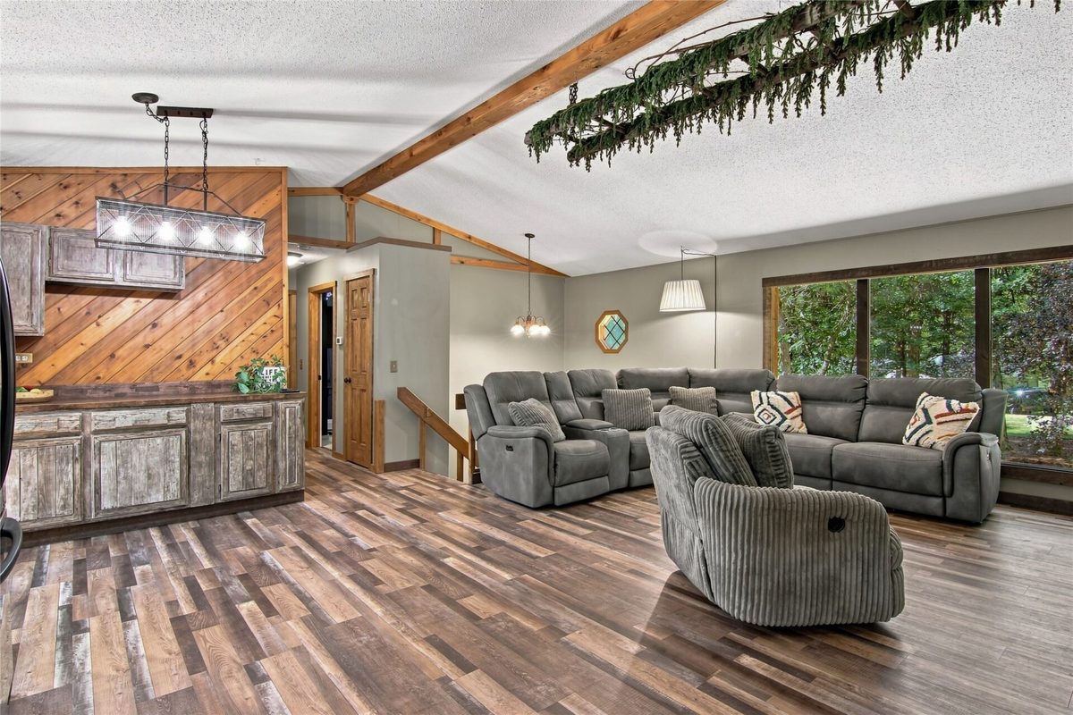 351 Pavelski Road, Eau Claire WI 54703 - Residential house for sale - MLS #1605013 - image8
