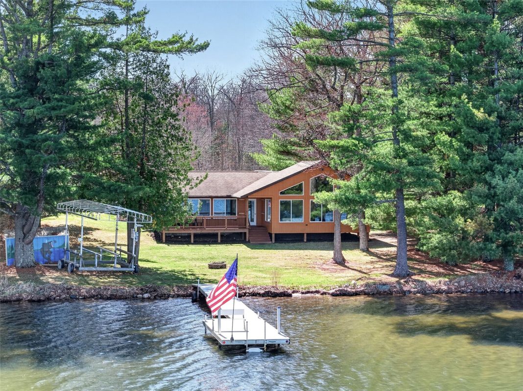 7902N Stone Bay Lane, Hayward, WI — photo 41
