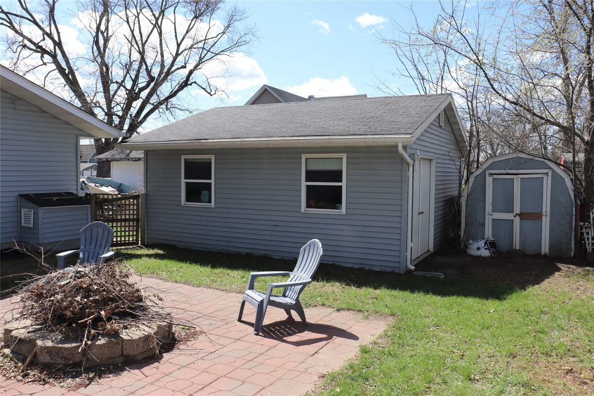 Residential at 13206 8th Street, Osseo, WI 54758 — photo 9