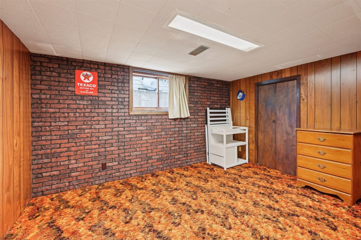 1703 Lloyd Avenue, Eau Claire WI 54701 - Residential house for sale - MLS #1605779 - image23