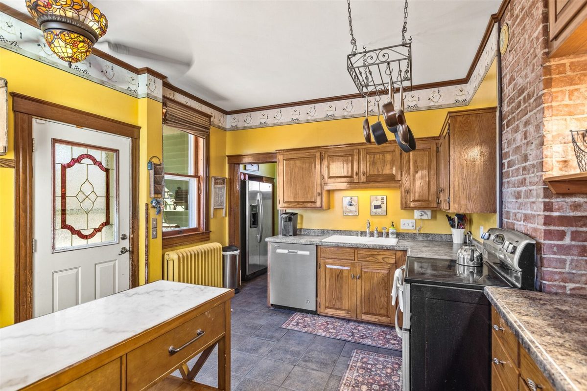 930 3rd Avenue, Eau Claire WI 54703 - Residential house for sale - MLS #1599112 - image21