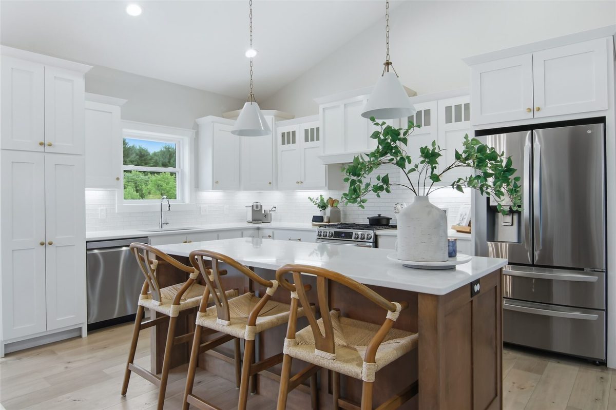 8777 Cottonwood Circle, Eau Claire WI 54701 - Residential house for sale - MLS #1602741 - image6