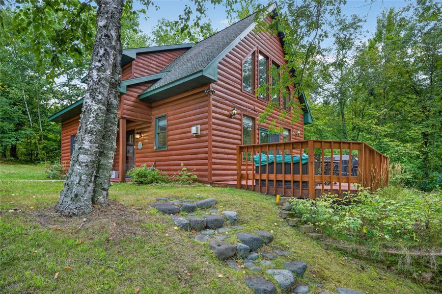 7109 Rainbow Lane