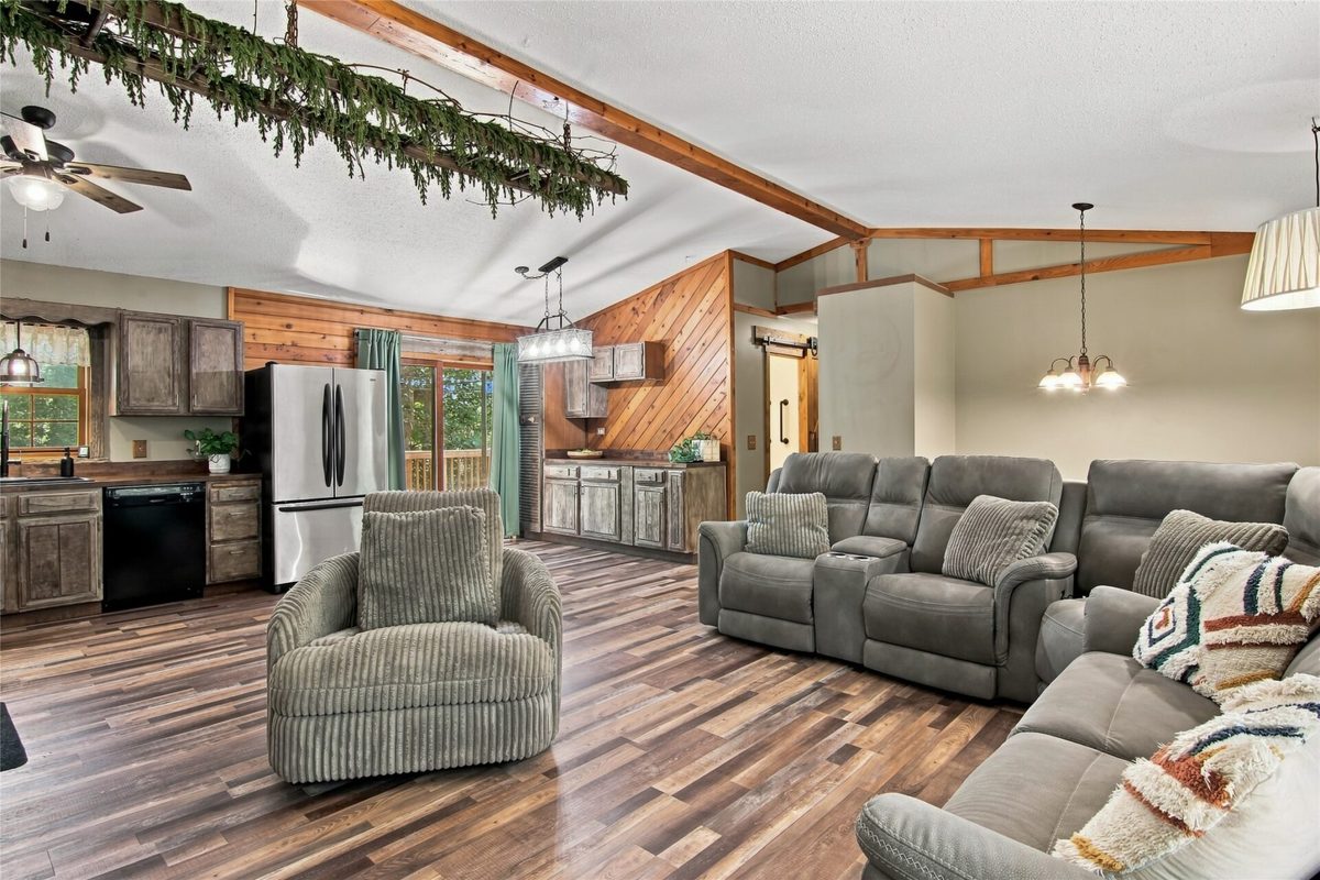351 Pavelski Road, Eau Claire WI 54703 - Residential house for sale - MLS #1605013 - image3