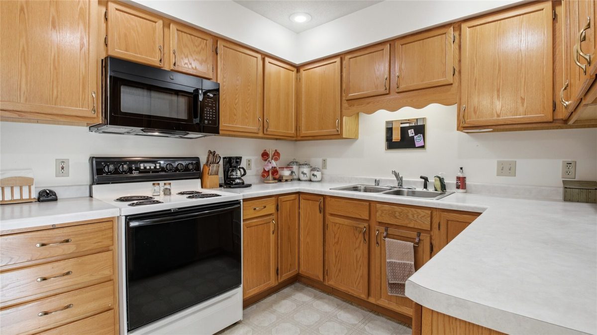 306 Frenette Drive, Chippewa Falls WI 54729 - Residential house for sale - MLS #1603253 - image8