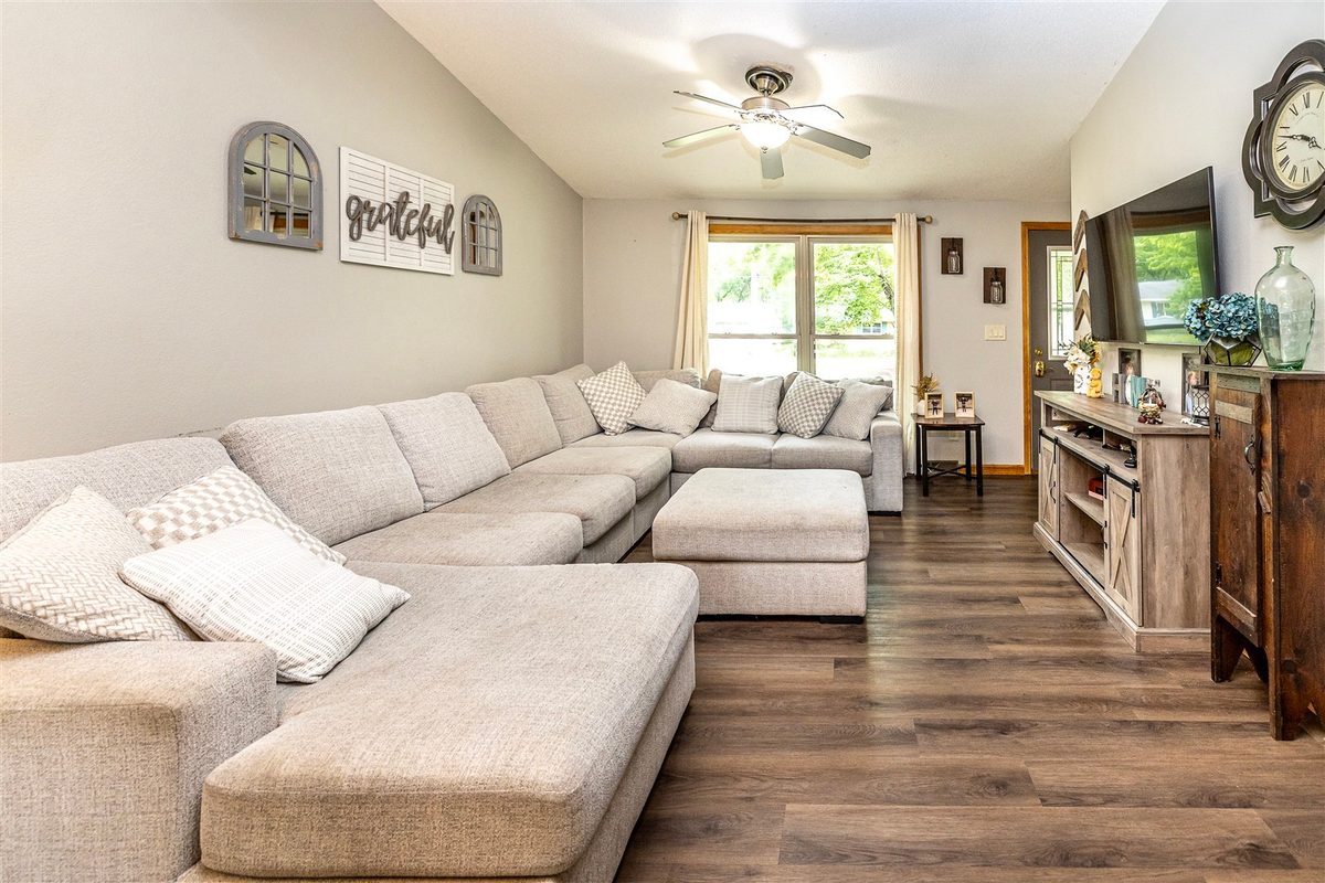 315 Clifton Street, Black River Falls WI 54615 - Residential house for sale - MLS #1602857 - image3