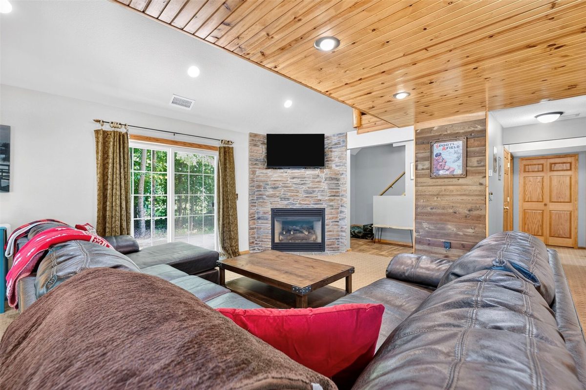 22760 Elbow Lake Road, Siren WI 54872 - Residential house for sale - MLS #1604567 - image24