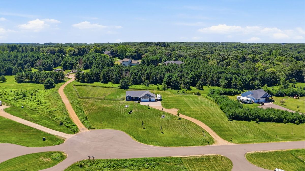 911 67th Avenue, Hudson WI 54016 - Residential house for sale - MLS #1603301 - image22