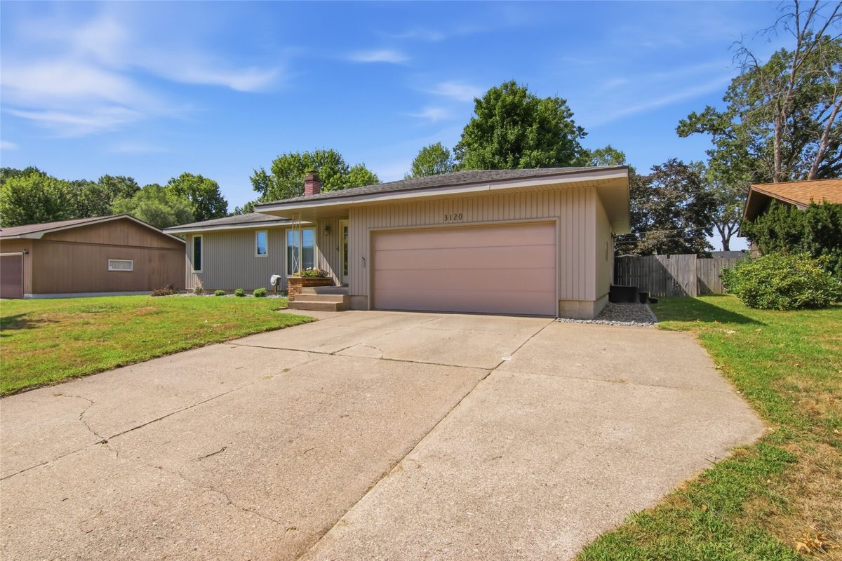 3120 Monroe Street, Eau Claire WI 54703 - Residential house for sale - MLS #1604749 - image4