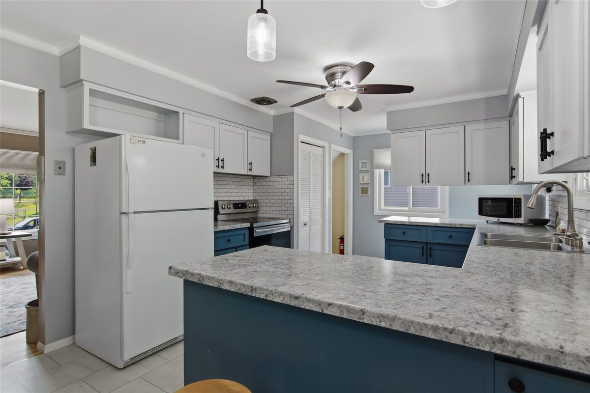 911 16th Street, Menomonie WI 54751 - Residential house for sale - MLS #1603637 - image6