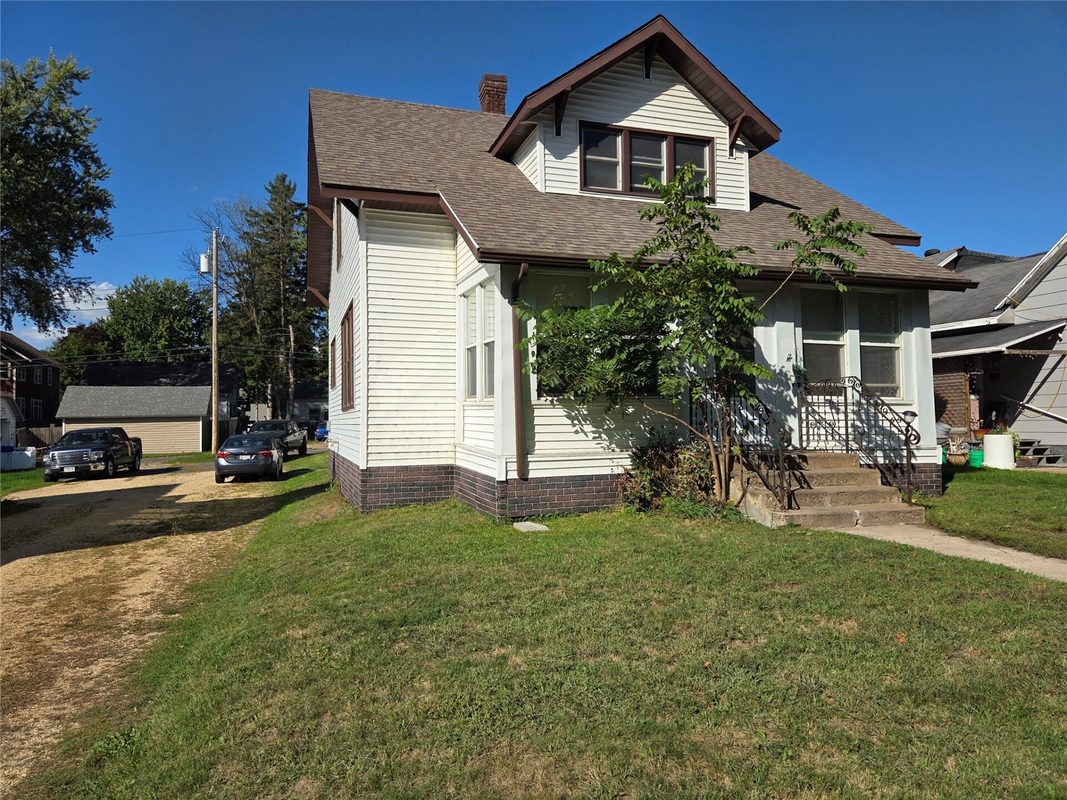 328 Maple Street, Glenwood City WI 54013 - Residential house for sale - MLS #1605098 - image2