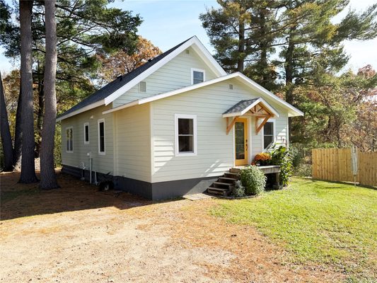 1320 W Poplar Avenue Cameron WI 54822