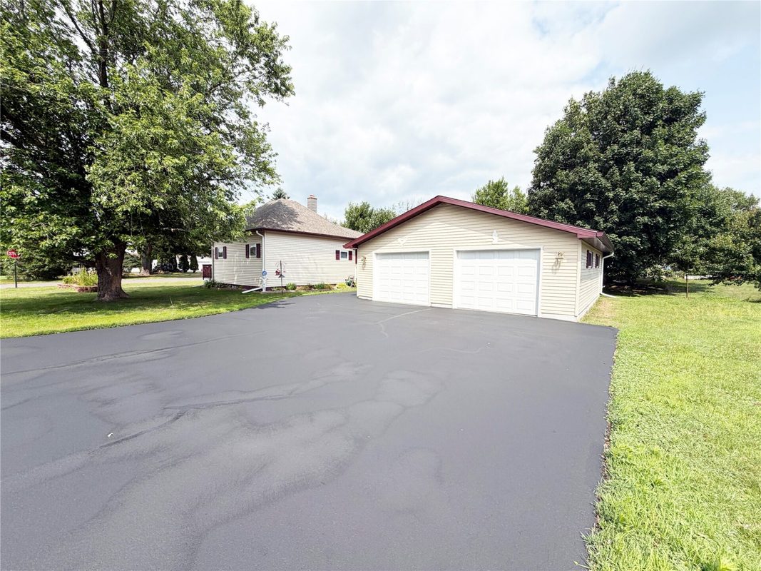 610 Poplar Avenue, Cameron WI 54822 - Residential house for sale - MLS #1603260 - image2