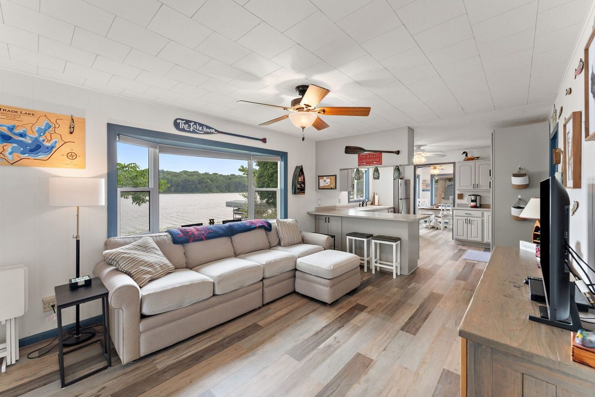 12218 Pickerel Point, Grantsburg, WI