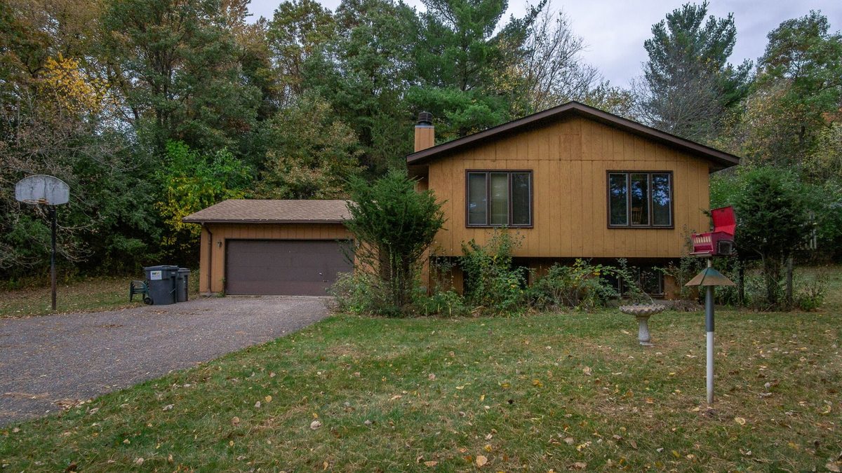 1003 Willson Drive, Altoona WI 54720 - Residential house for sale - MLS #1605997 - image2