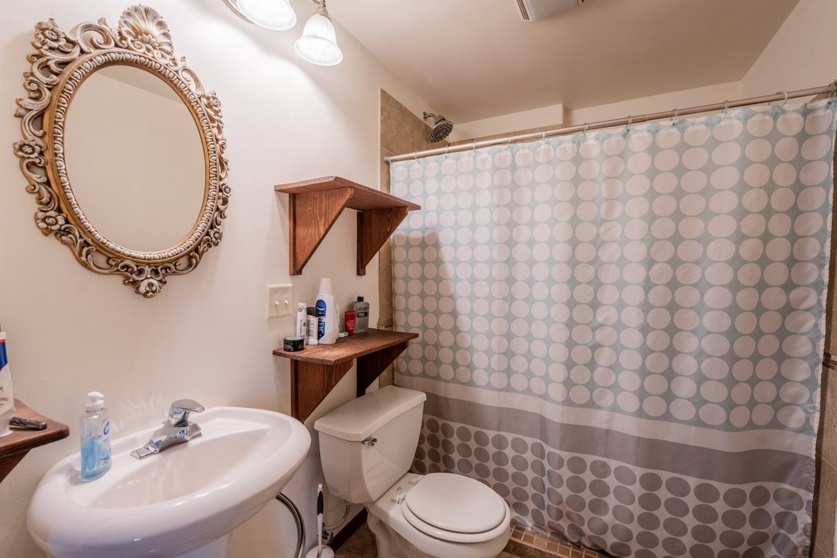 2411 Kenora Parkway, Eau Claire WI 54703 - Residential house for sale - MLS #1606120 - image29
