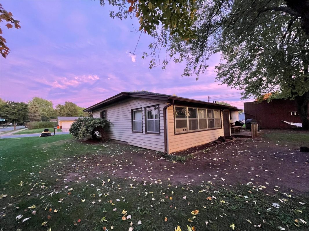 3336 Trimble Street, Eau Claire WI 54701 - Residential house for sale - MLS #1604891 - image8