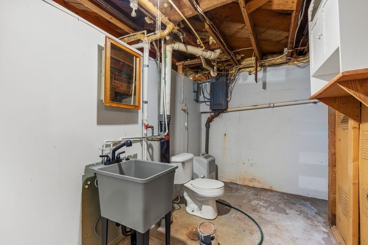 105 6th Avenue, Shell Lake WI 54871 - Residential house for sale - MLS #1605401 - image23