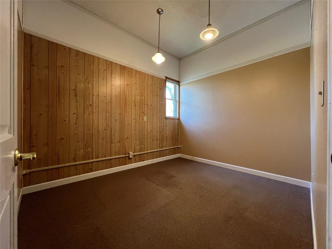512 Bay Street, Chippewa Falls WI 54729 - CommercialSale house for sale - MLS #1600662 - image13