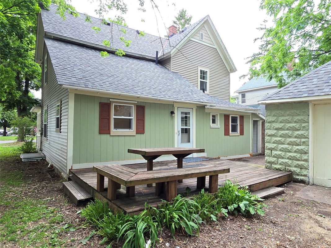 914 6th Avenue, Menomonie WI 54751 - Residential house for sale - MLS #1602376 - image2
