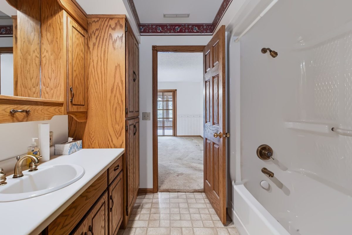 215 Division Street, Woodville WI 54028 - Residential house for sale - MLS #1605410 - image28