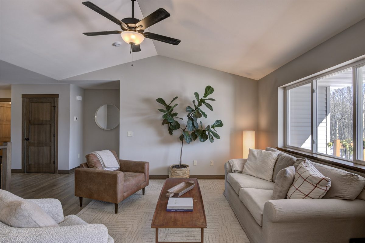 506 Hagman Street 25, Eau Claire, WI