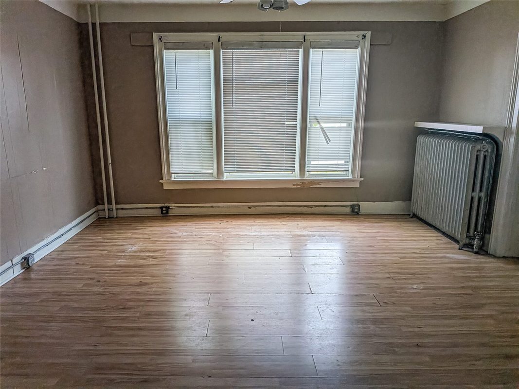 1015 6th Street, Menomonie WI 54751 - ResidentialIncome house for sale - MLS #1604178 - image8