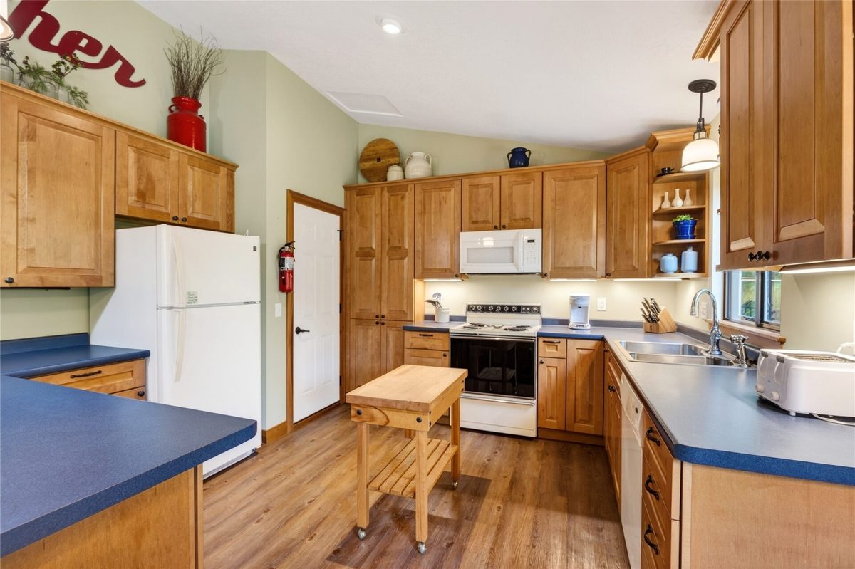 42950 Lakewoods Drive, Cable WI 54821 - Residential house for sale - MLS #1601990 - image12