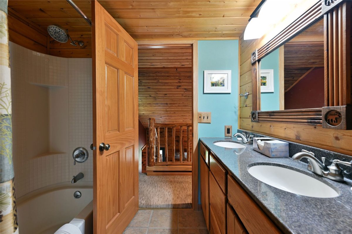14380 Riverside Road, Cable WI 54821 - Residential house for sale - MLS #1604254 - image17